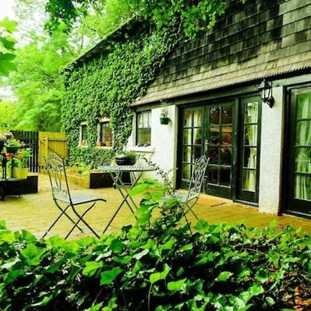 Charming Victorian Coach House Jordanstown Exterior foto